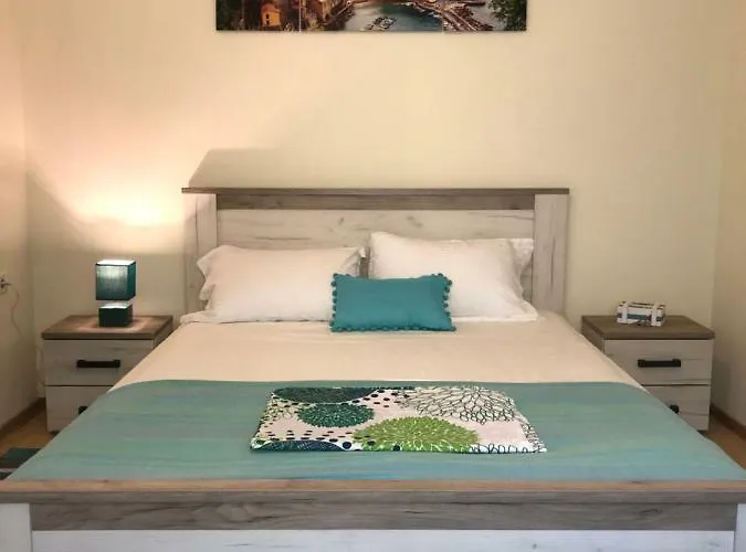 Black Sea House ゲストハウス 3*