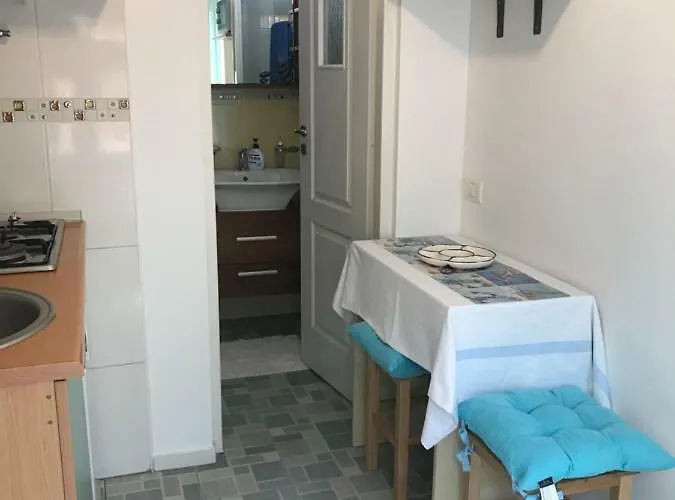 ゲストハウス Black Sea House 3*